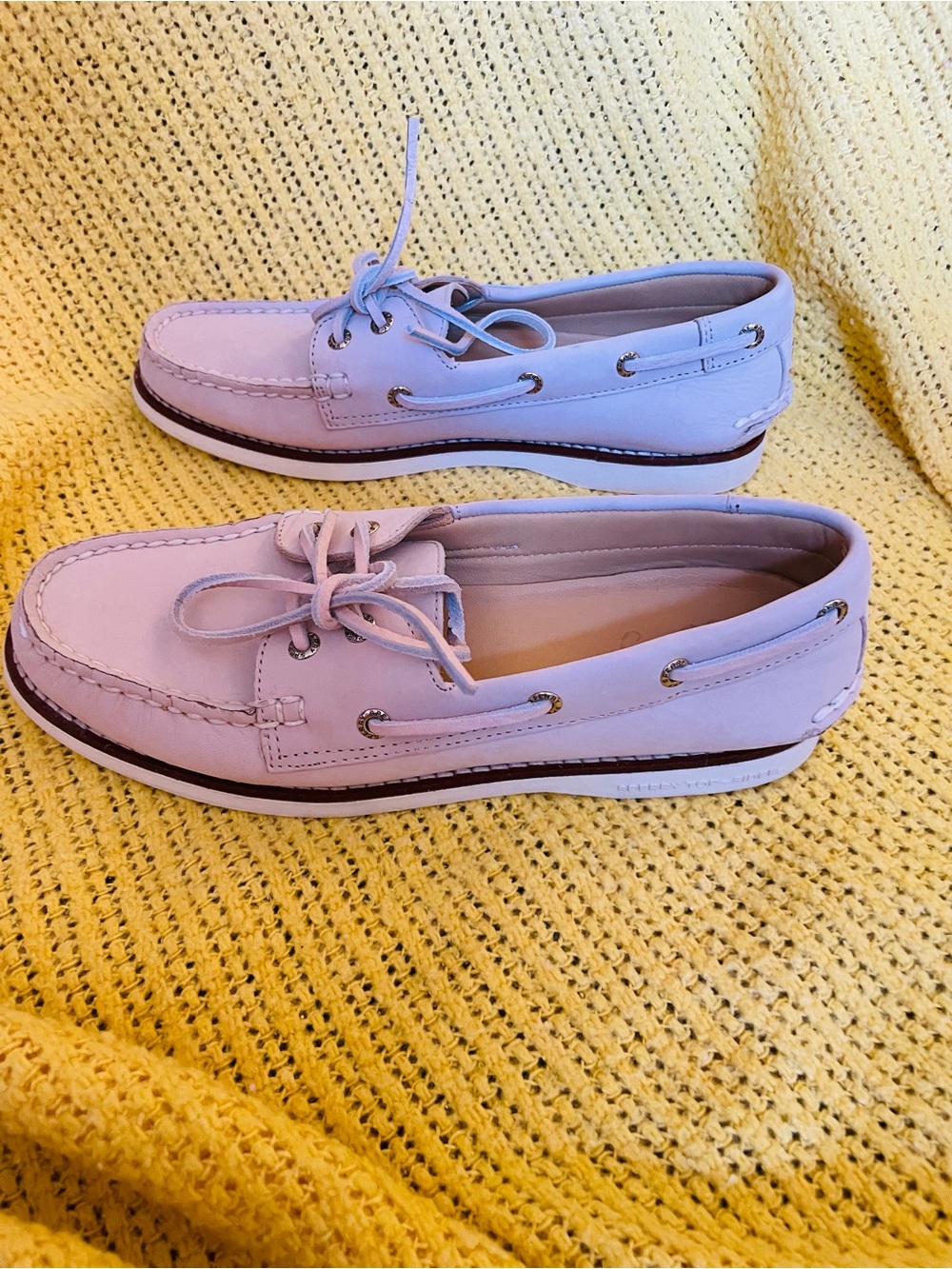 Sperry Gold Cup A/O 2-Eye Pink Leather Boat Shoes Women’s 6.5